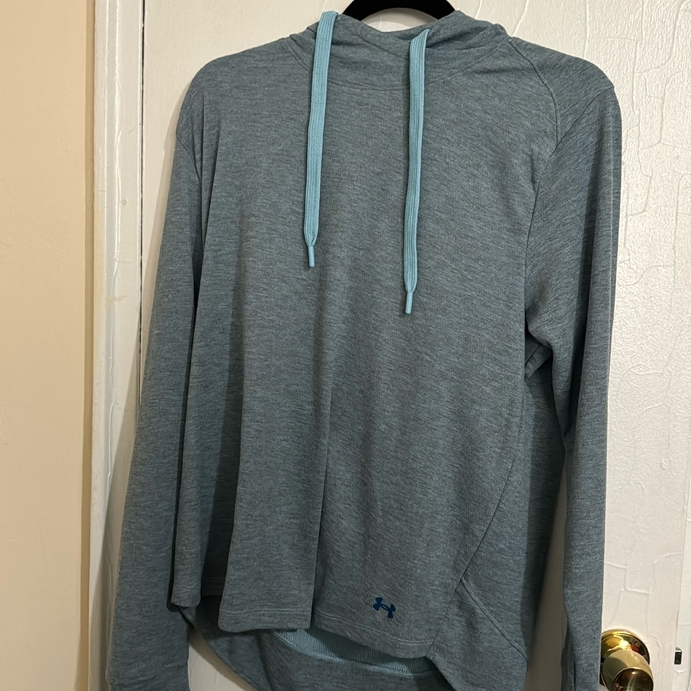 NWOT Under Armour Loose Fit Hoodie